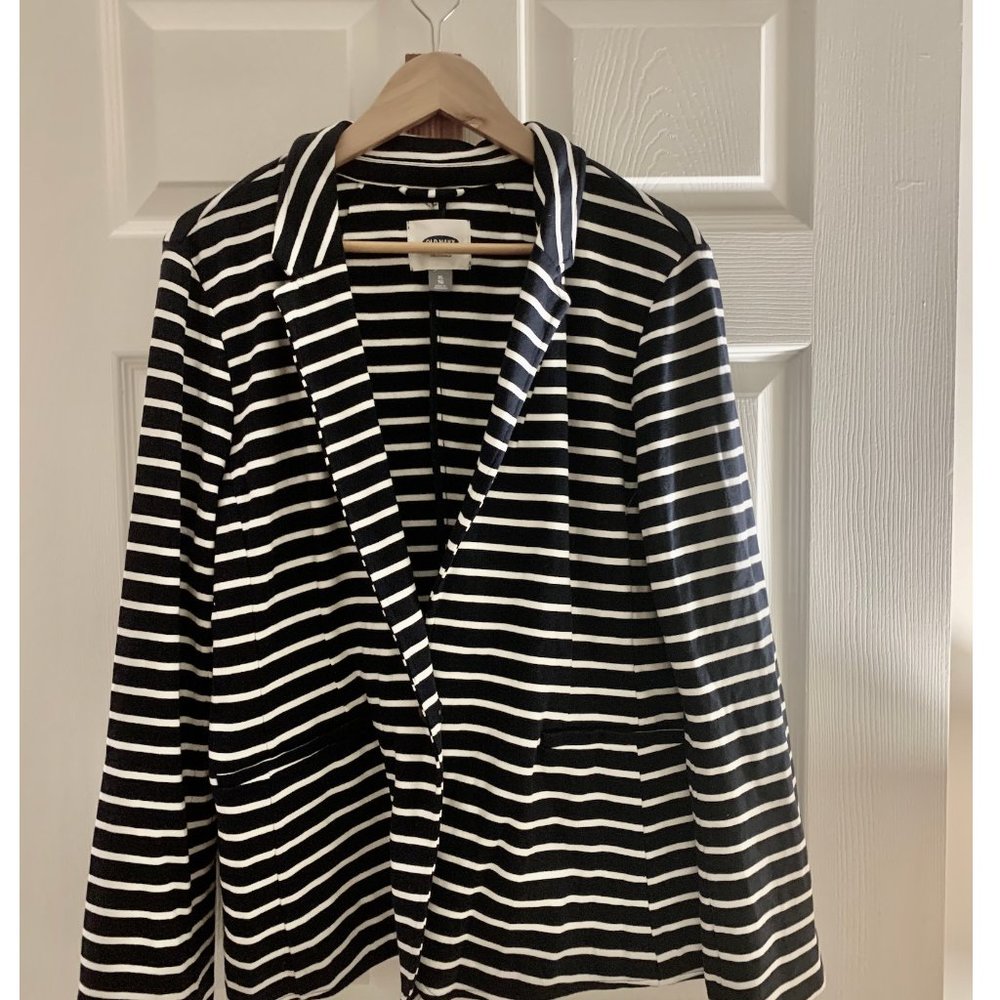 Blue and White striped casual blazer - XL